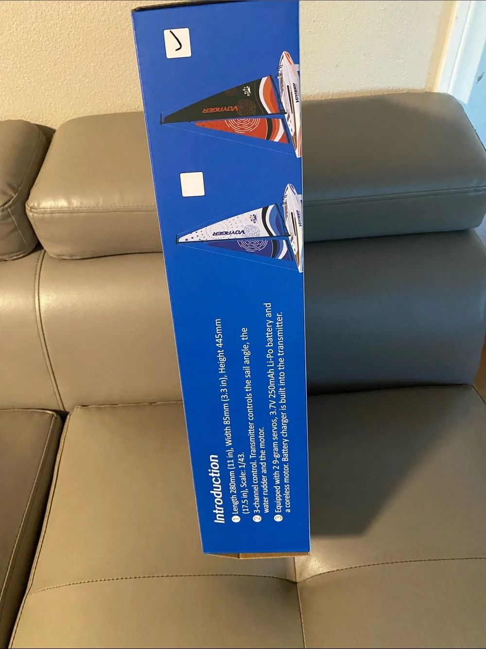 Voyager 280 Remote Control Sailboat - Blue & White
